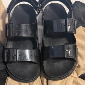 Gucci Black Double Buckle Sandals